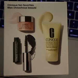 Clinique Skincare & Mascara Set